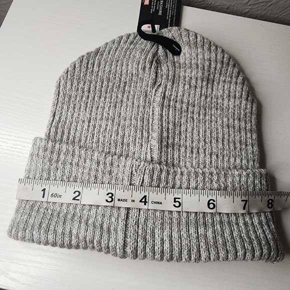 Marvel Kids Winter Hat. One Size - Picture 7 of 7